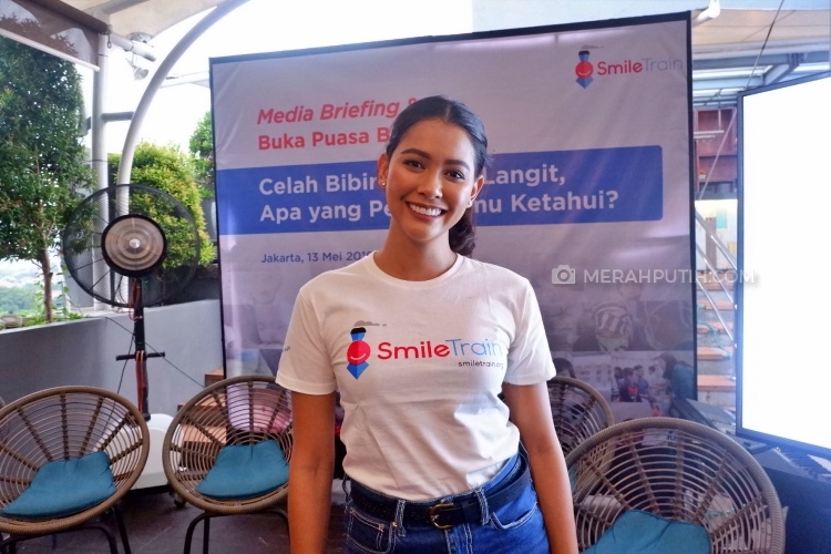 Cinta Anak-Anak, Bunga Jelitha Jadi Duta Smile Train Indonesia
