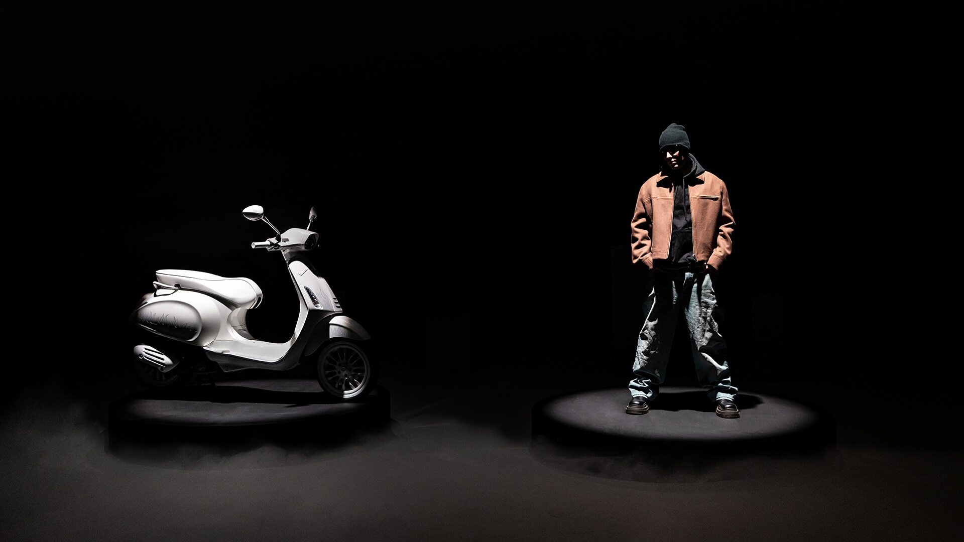 Vespa Edisi Justin Bieber Resmi Meluncur, Tampilannya Serba Putih!