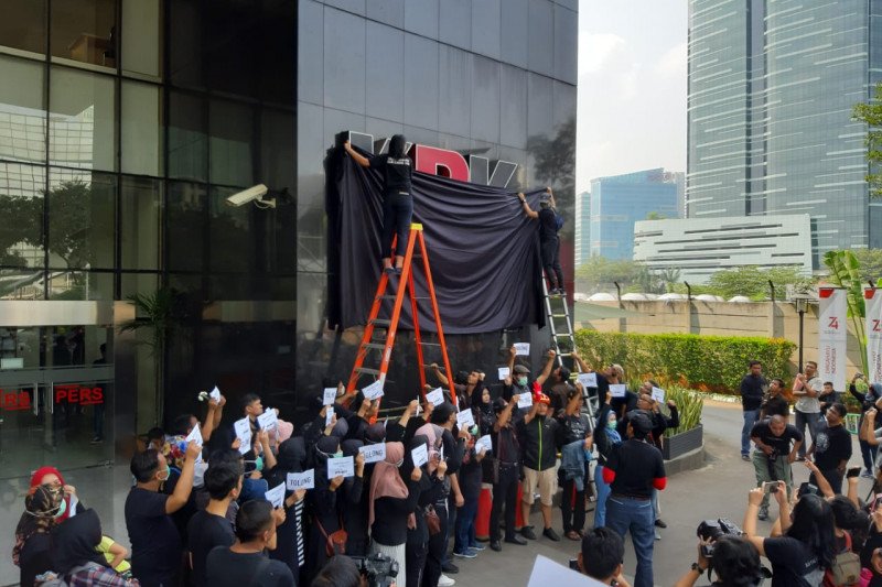 [HOAKS atau FAKTA]: KPK Sebar Surat Pemberitahuan Pemblokiran Rekening