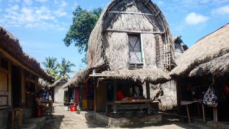 Mengenal Kehidupan Suku Sasak di Desa Sade Lombok Tengah