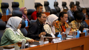 Keluarga Almarhum Afif Maulana Mengadu ke Komisi III DPR Ajukan Ekshumasi