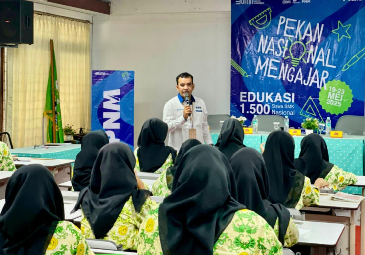 PNM Ajak 1.740 Siswa SMK Berani Berwirausaha Lewat Pekan Nasional Mengajar