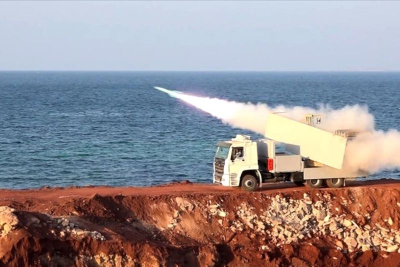  Iran Lancarkan Serangan Gelombang ke-89 ke Pangkalan Militer AS di Timur Tengah
