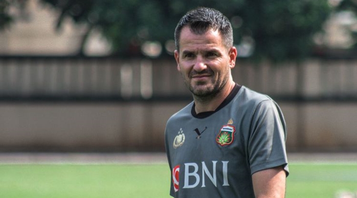 Simon McMenemy Asah Mental Baja Timnas Indonesia 
