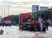 Banyak Motor Mogok Imbas Banjir Pantura Semarang-Demak, Polisi Imbau Cari Jalur Alternatif
