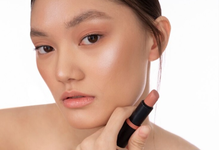 make-up