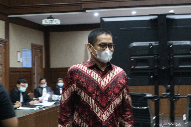 Suami Jaksa Pinangki dan Tumpukan Uang Asing di Brankas Apartemen