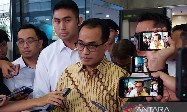 KPK Cecar Menhub Budi Karya Soal Pengawasan Proyek Rel Kereta Api