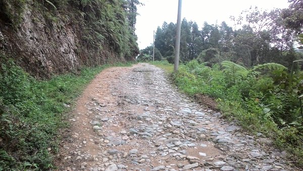Pemprov Banten Bangun Jalan Citorek-Warung Banten 