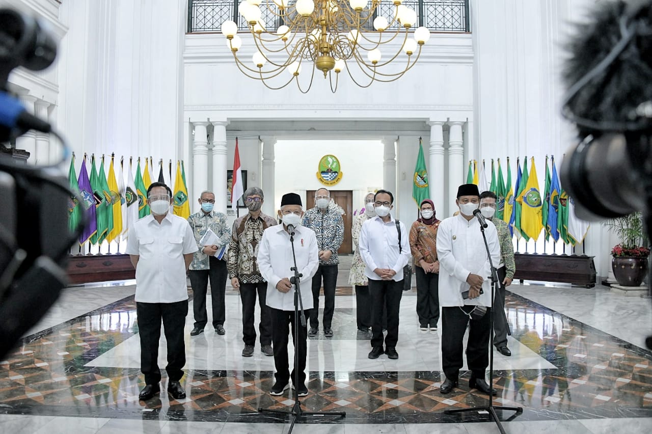 Rakor Percepatan Penanggulangan Kemiskinan Ekstrem tahun 2021 di Jawa Barat, dihadiri Wakil Presiden RI Ma’ruf Amin. (Humas Jabar)