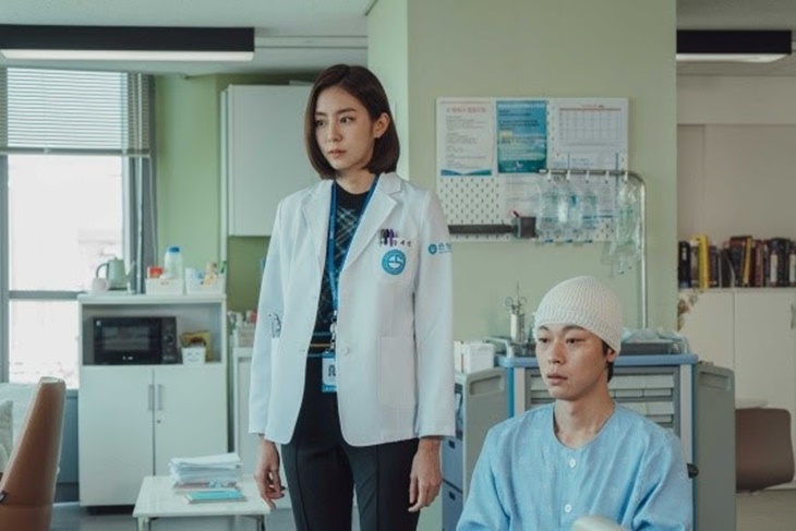 Tamat, Simak 5 Momen Menyentuh Hati di 'Ghost Doctor'