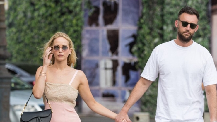 Jennifer Lawrence Tengah Mengandung Anak Pertama