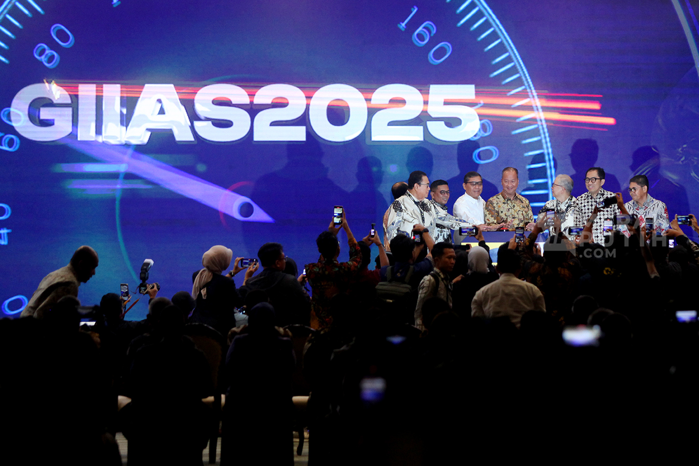 Menteri Perindustrian Resmi Buka Pameran Otomotif GIIAS 2025 di ICE BSD CITY 