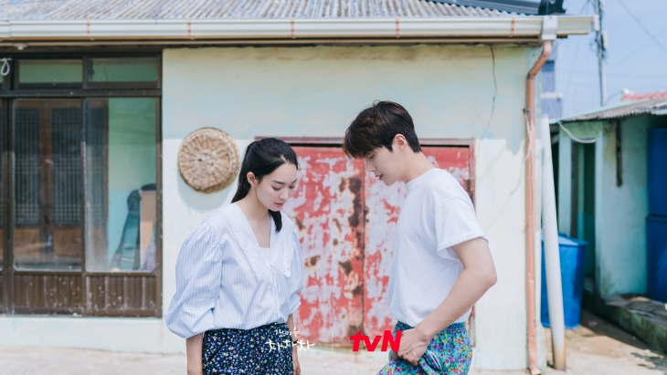 4 Drama Korea Ini Cocok Ditonton Saat Hujan