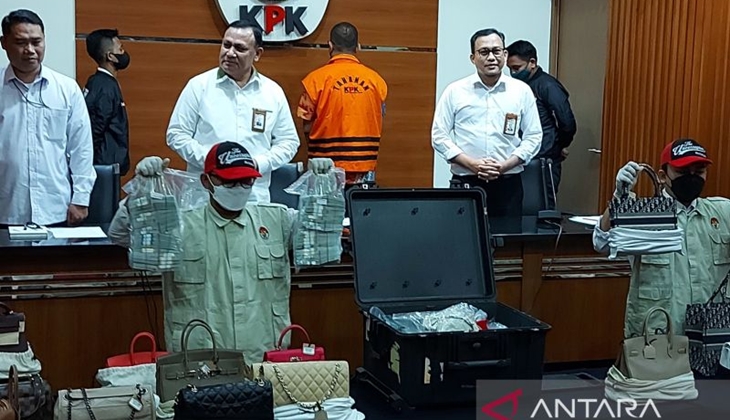 KPK Sita Rp 32,2 Miliar Terkait Kasus Gratifikasi Rafael Alun