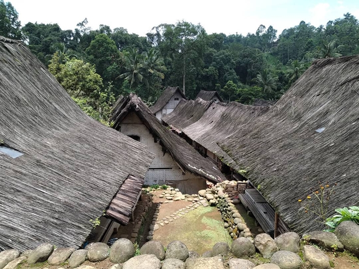 Kampung Naga. (Foto: instagram.com/dejo.aja)