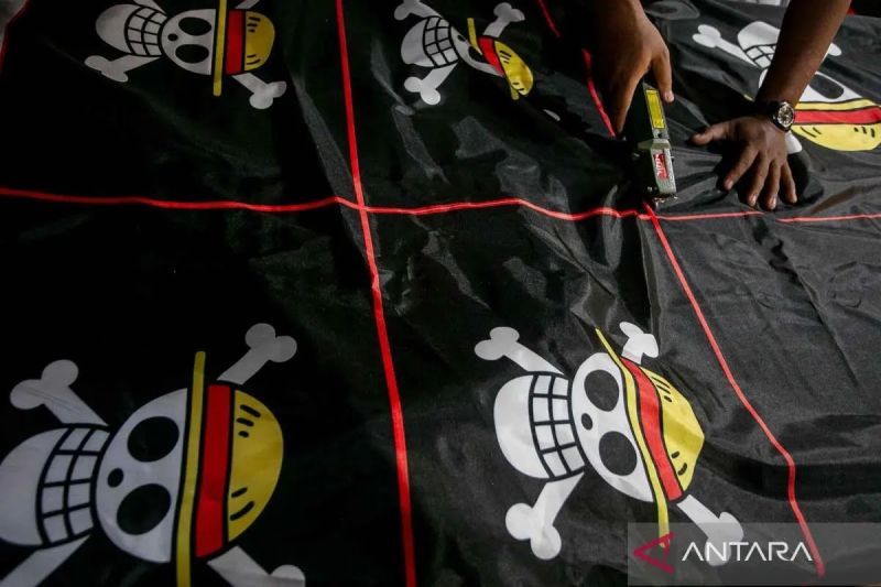 Pedagang Bendera One Piece Muncul di Semarang, Kesbangpol Bantah Lakukan Penyitaan Cuma Beri Edukasi