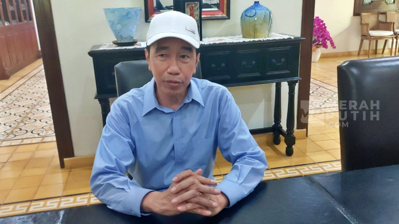 Bongkar Isi Pertemuan 2 Jam dengan Prabowo, Jokowi: Bahas Bola, Ekonomi, hingga Politik