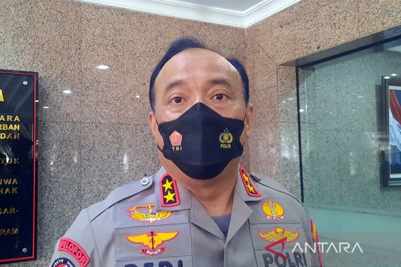 Kepala Divisi Humas Polri Irjen Pol. Dedi Prasetyo, saat ditemui awak media ANTARA/Laily Rahmawaty/am.