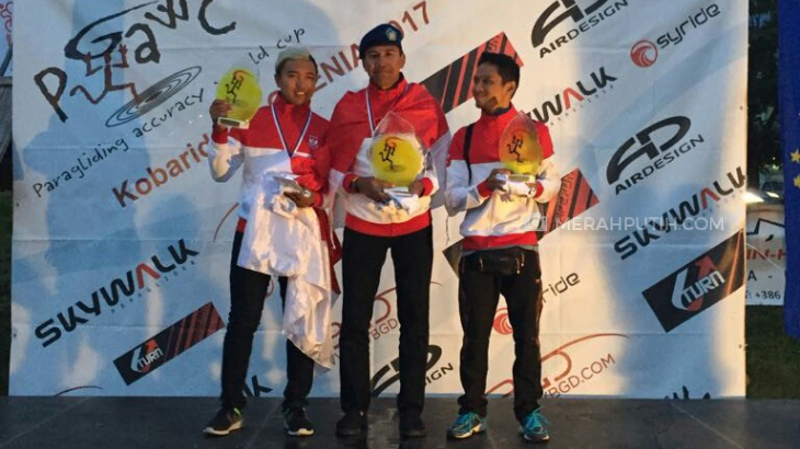 Tim Paralayang Indonesia Sabet Juara Dunia di PGAWC Slovenia