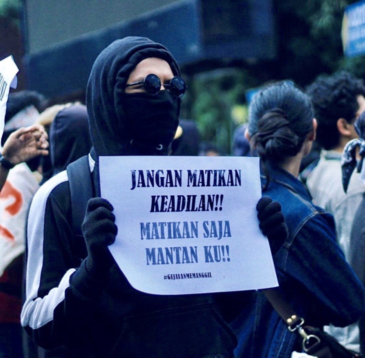 (Foto 2) Jangan bawa-bawa mantan dong! hariadhi01 twitter