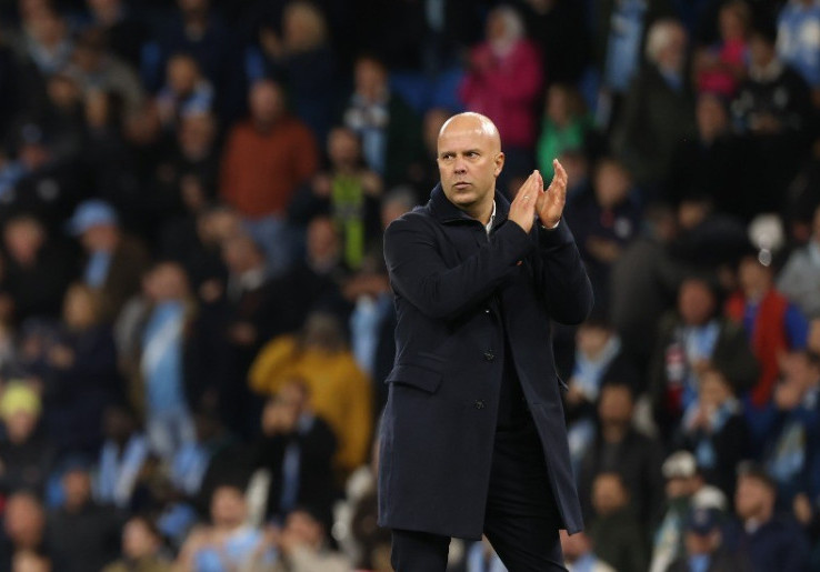 Arne Slot Mengutarakan Rasa Kagum terhadap Roberto De Zerbi Jelang Marseille Vs Liverpool