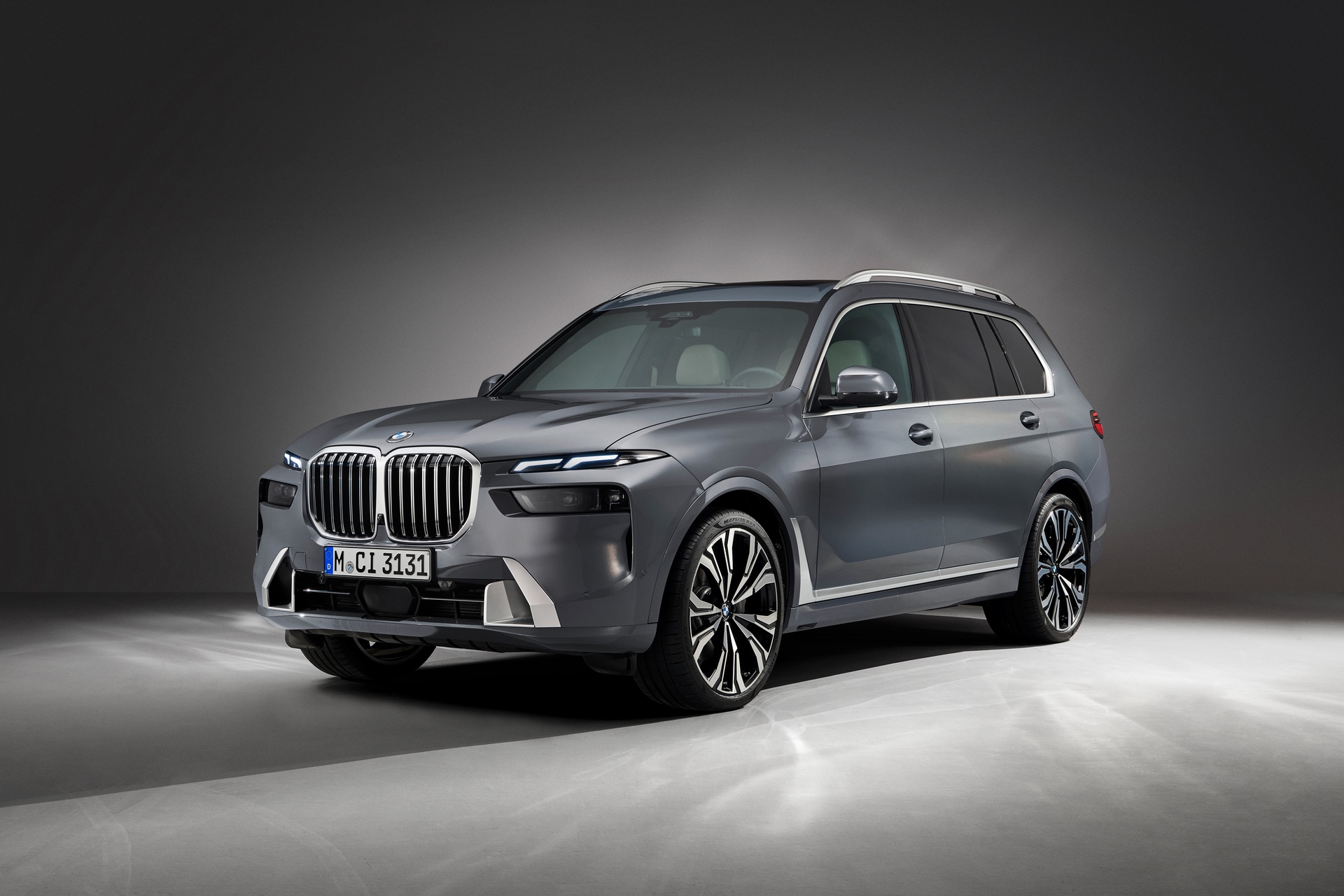BMW X7 2023 Sudah Meluncur, Tampilannya Lebih Gahar