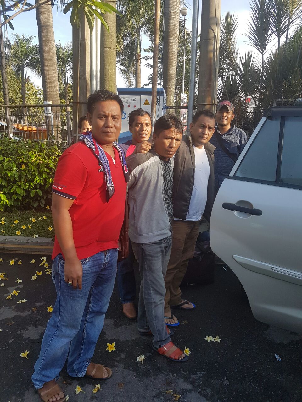 Ridwan Sitorus alias Yus Pane diringkus polisi di pool bus ALS Jalan Sisingamangaraja, Medan, Sumatera Utara, Minggu (1/1) sekira pukul 8:00 WIB. (Foto Ist)