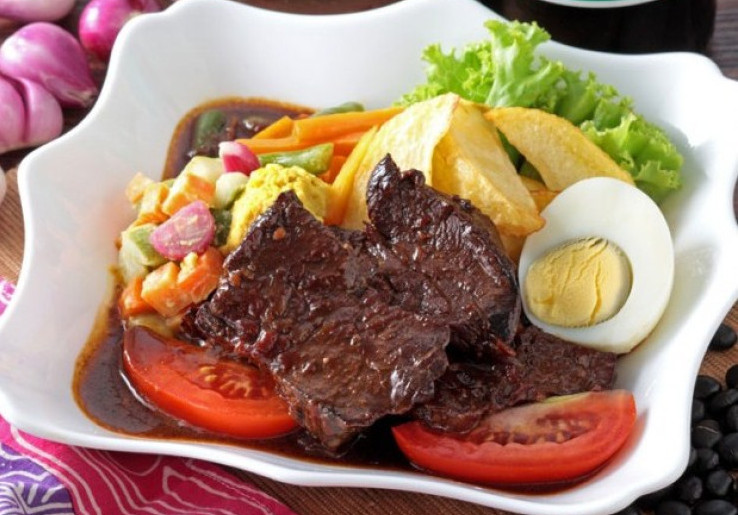 Ini Rahasia Cara Membuat Selat Solo Asli yang Enak dan Lezat