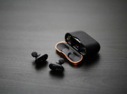 Earphone Bisa Ganggu Pendengaran, Batasi Pemakaiannya