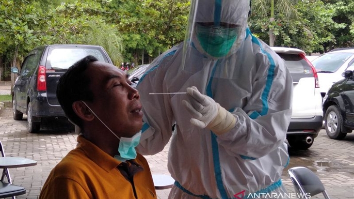 Angka Kesembuhan dari COVID-19 Capai 2 Ribu Orang Sehari