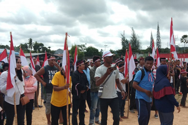 Para mahasiswa Papua berunjuk rasa