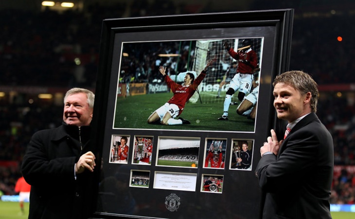 Solskjaer bersama Sir Alex Ferguson