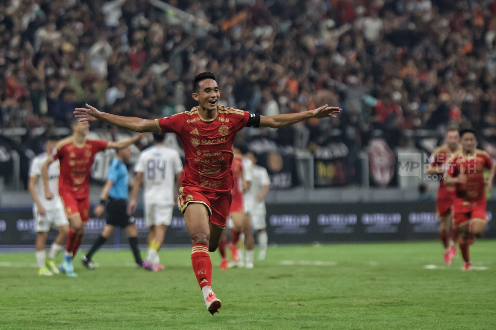 Momen Bahagia Squad Persija Jakarta kalahkan Persik Kediri  