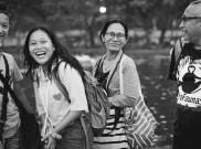 Melihat Keseruan dan Asyiknya Kehidupan Keluarga Pendongeng