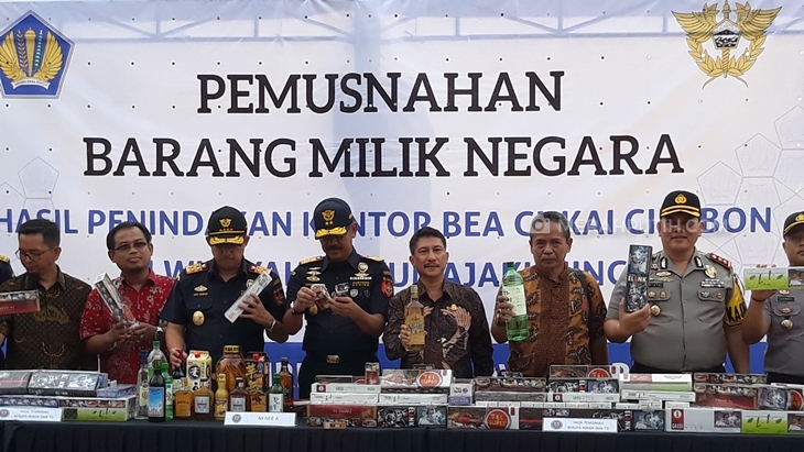 Bea Cukai Musnahkan Puluhan 'Sex Toys'