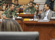Usai Rapat di DPR, Jenderal Dudung Beri Hormat kepada Jenderal Andika