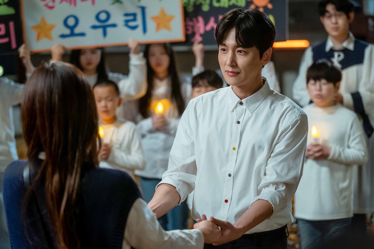Konflik Seru dan Mencekam di Drakor 'Woori The Virgin'