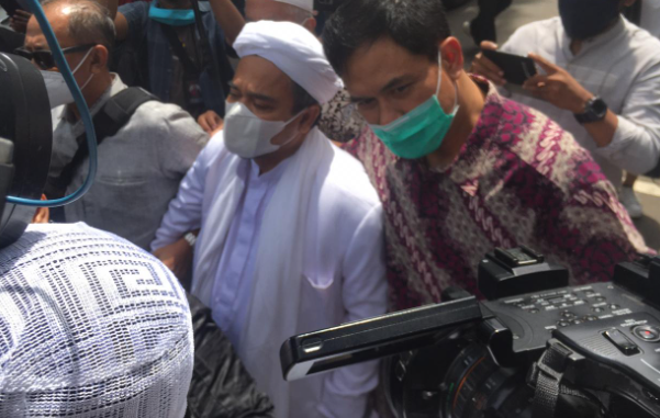 Hasil Tes COVID-19 Rizieq Shihab di Kantor Polisi Sudah Keluar