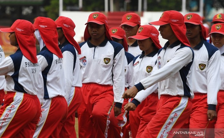 Para anggota Paskibraka Nasional 2019