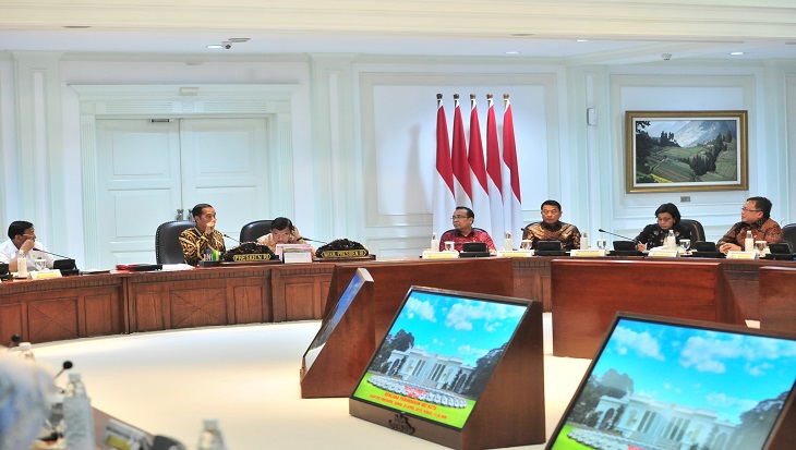 Rapat terbatas membahas rencana pemindahan ibu kota