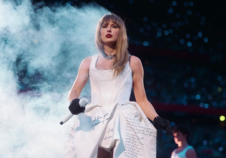 Taylor Swift Dukung Kamala Harris sebagai Presiden, Sebut AS Butuh Ketenangan