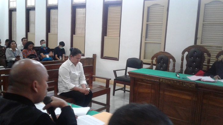 Sidang penistaan agama dengan terdakwa Meliana