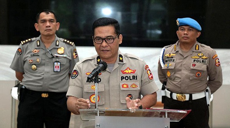  Polisi Tuding Ravio Patra Buat Pesan Ajakan Berbuat Rusuh
