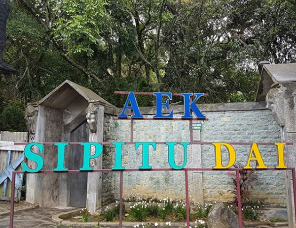 aek sipitu dai