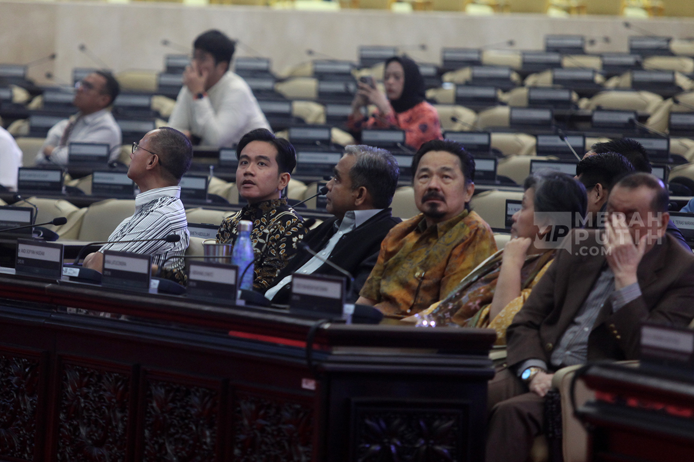 Wapres Terpilih Gibran Rakabuming Raka Tinjau Gladi Bersih Pelantikan Presiden