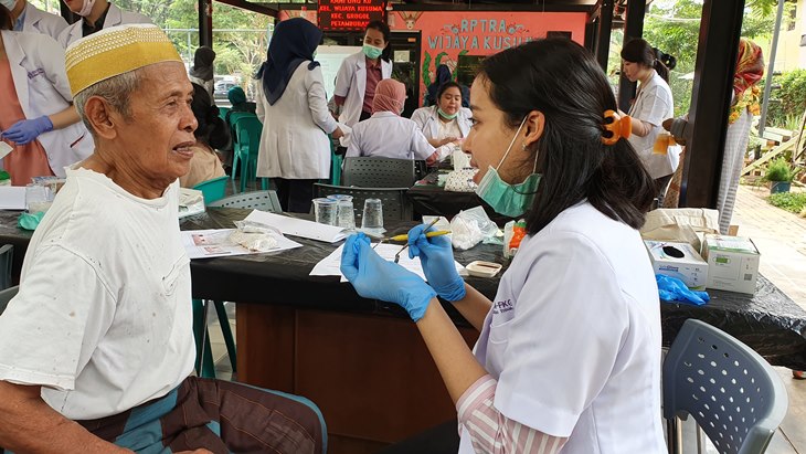 FKG Usakti Tingkatkan Kesadaran Menjaga Kesehatan Gigi dan Mulut di Kelurahan Wijaya Kusuma, Grogol Petamburan