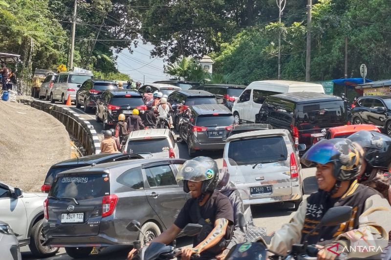 Kemacetan Parah: Mengurai Benang Kusut Masalah Transportasi Modern