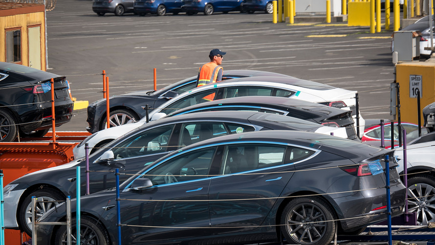 2020 Tesla Model Y SUV, Mobil Listrik Terbaru Keluaran Tesla