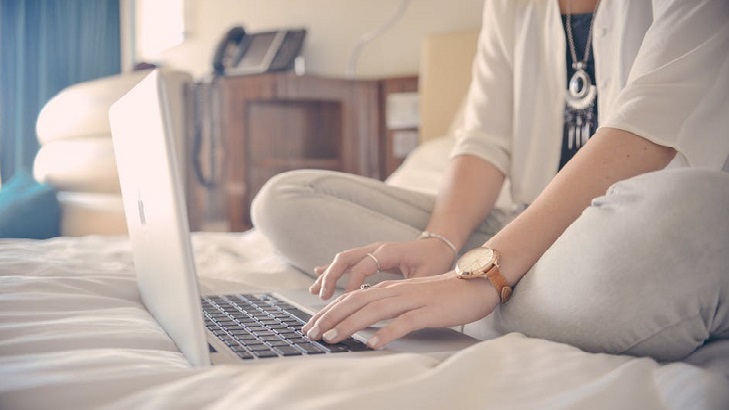 5 Kebiasaan Kecil Buat Laptop Tahan Lama